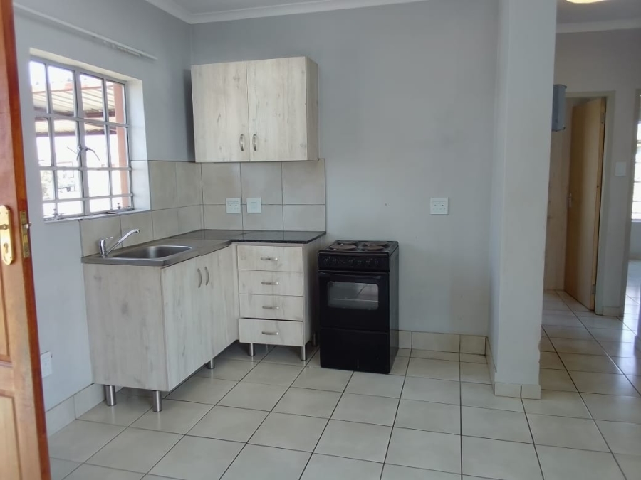 To Let 3 Bedroom Property for Rent in Waterkloof East North West
